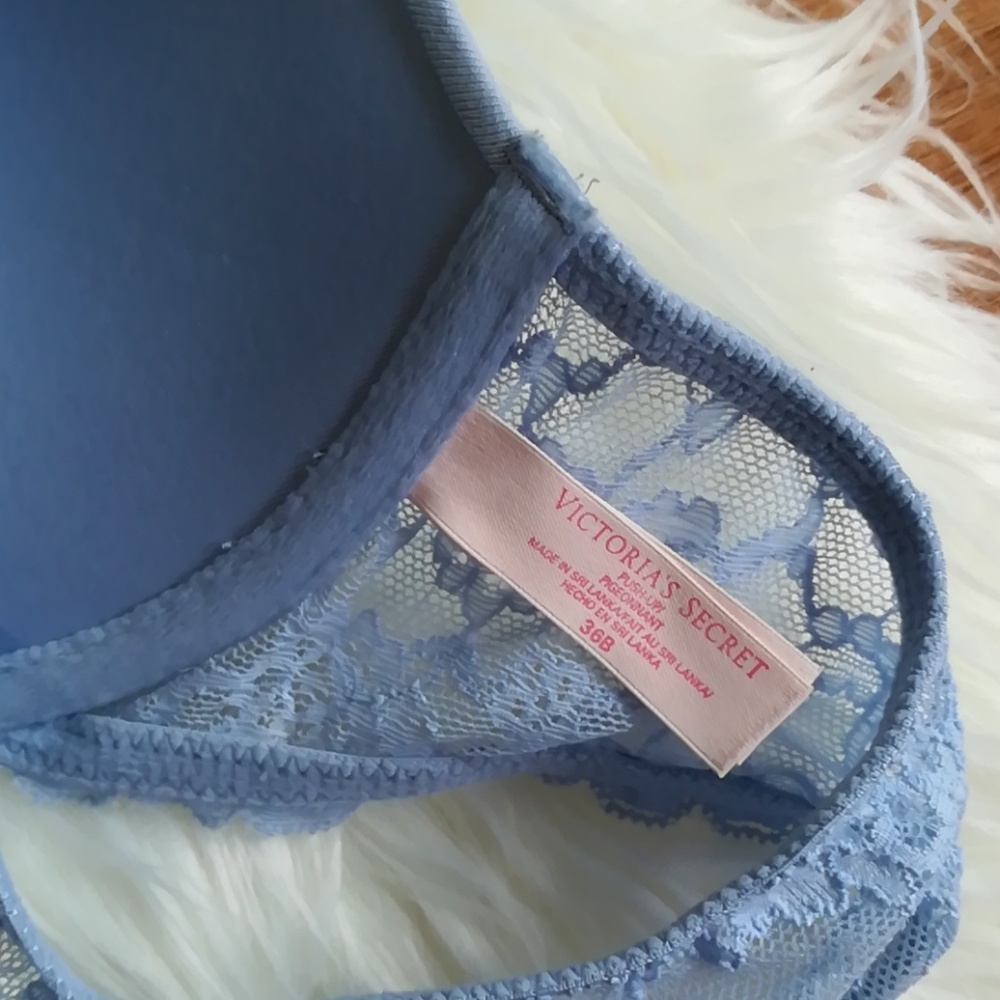 🌻Victoria's Secret blue racer back padded bra - Picture 5 of 5